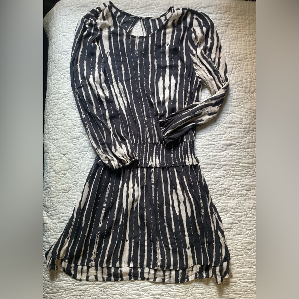 Inez Long Sleeve Fit & Flare Dress - Picture 3 of 3